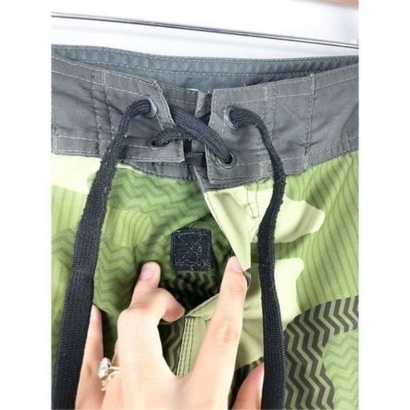 The Mad Huey’s Green Camouflage Board Shorts / Swim Trunks with Yellow Stripe Si - Picture 5 of 12